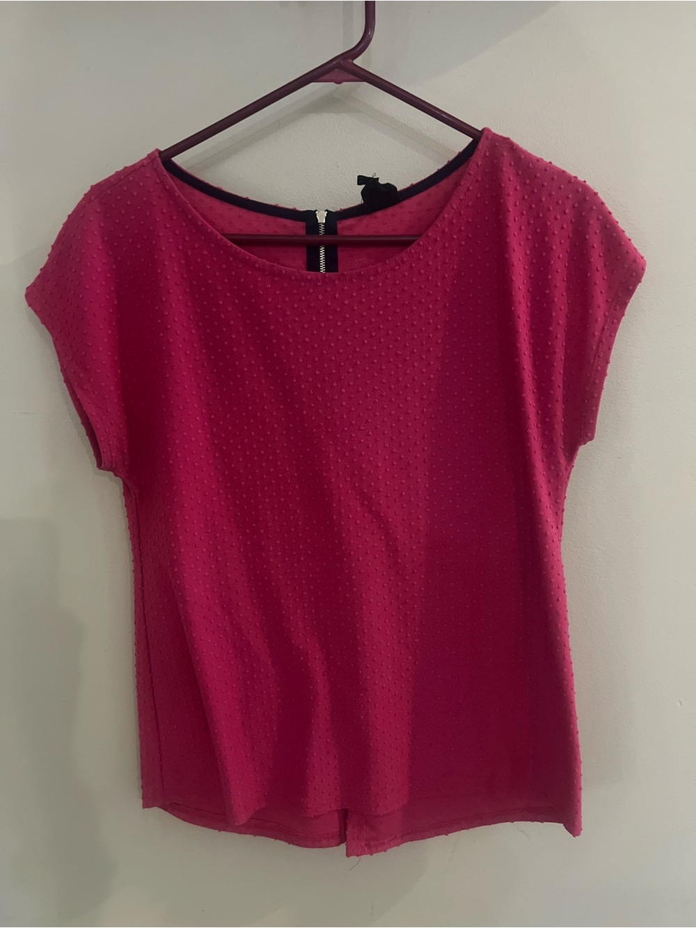 W5 Bright Fuchsia Textured Short Sleeve Top
